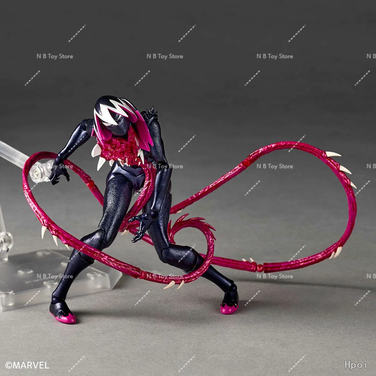 متوفر في المخزون الأصلي Kaiyodo Venom Gwen Revoltech مذهلة YAMAGUCHI Spider Gwen Comics مجموعة شخصيات الرسوم المتحركة نموذج اللعب