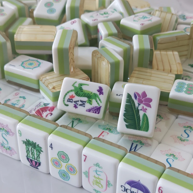 4-Layer Acrylic American Mahjong Set with Bamboo Tiles, Luxury Mah Jongg for Family Party Entertainment, Surprise Festival Gifts view 3