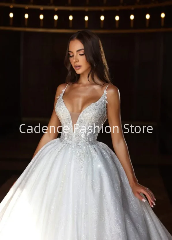 Abiti da ballo con paillettes scintillanti personalizzati Abiti da sposa di lusso Abiti da sposa sexy a trapezio senza schienale con scollo a V