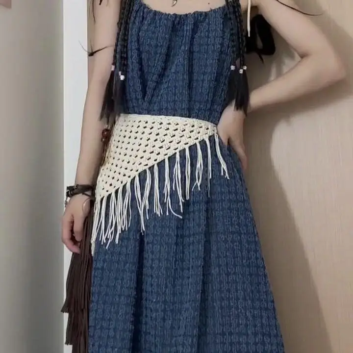 New triangular waistband with hollowed out straps for spicy girls, fashionable pairing with scarves and waist scarves