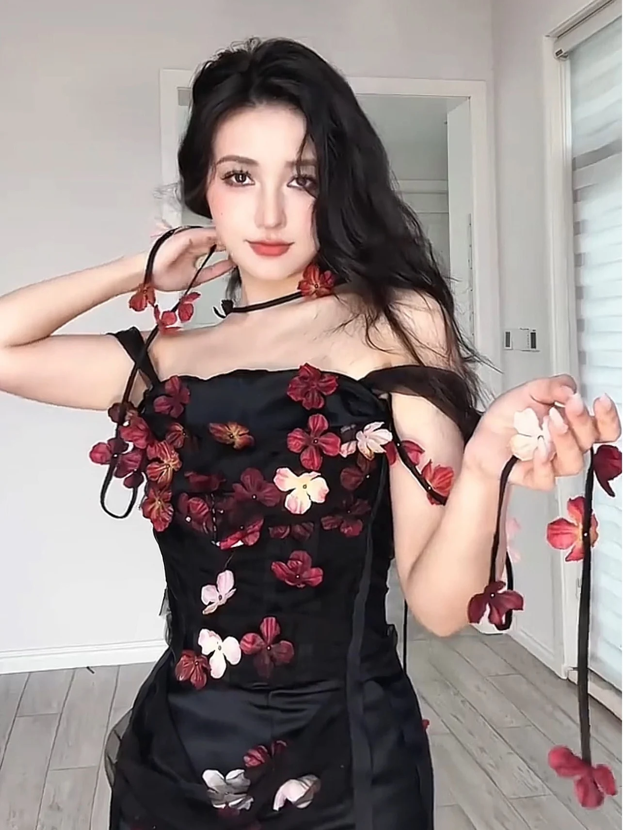 

Женский укороченный топ-бюстье LouiSexy с цветочным принтом, облегающий, без рукавов, с градиентом, цветной