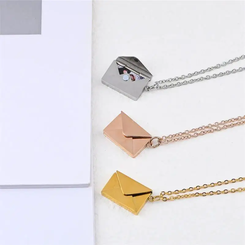 Custom 3D Photo Letter Envelope Necklaces For Women Stainless Steel Personalized Picture Bridesmaids Pendant Valentine Day Gift