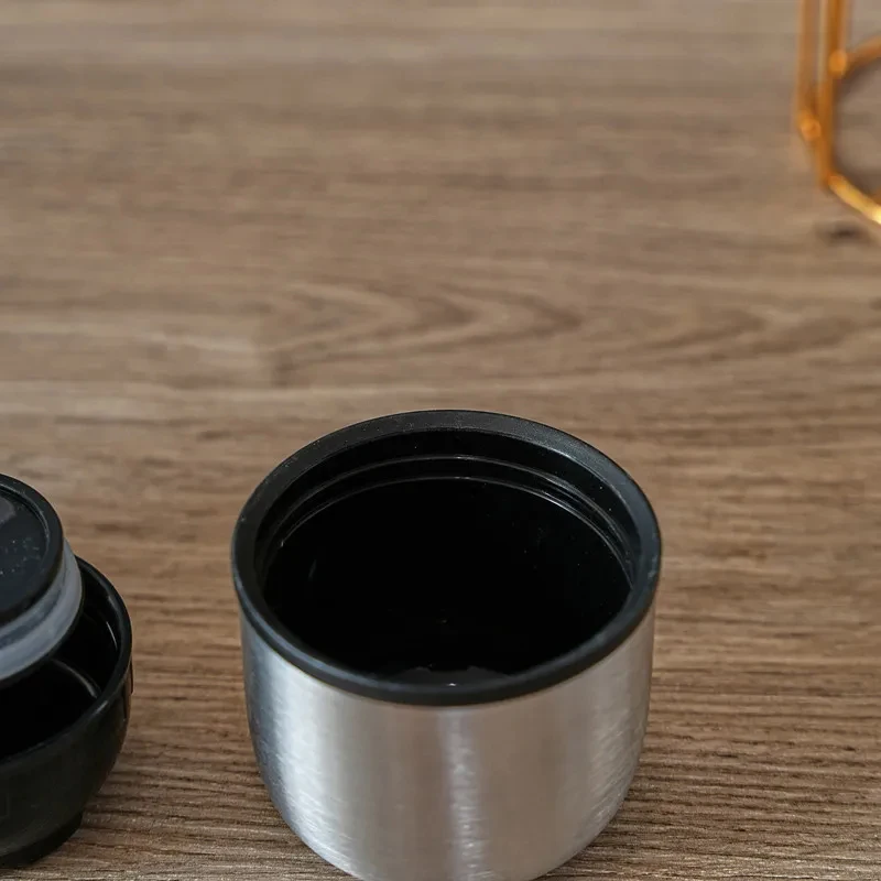 1개 750/1000ML 스테인리스 스틸 304 진공 보온병 보온&보냉 기능 휴대용 보온병 텀블러 썸네일 5