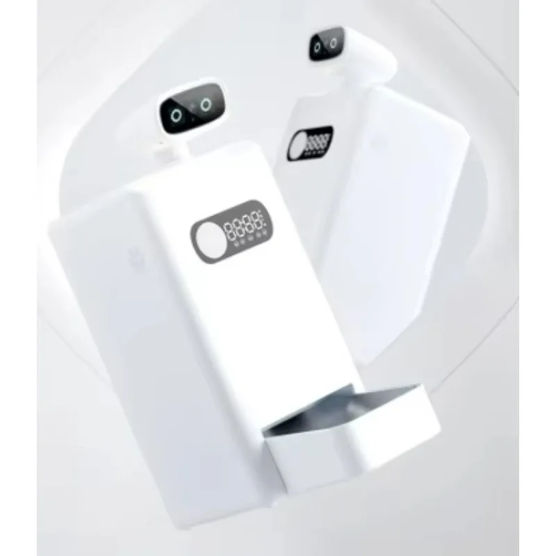 

3.5L Smart 4K Pet Feeder Camera with AI Feeding, Remote Control, Two-Way Audio, and Interactive Play