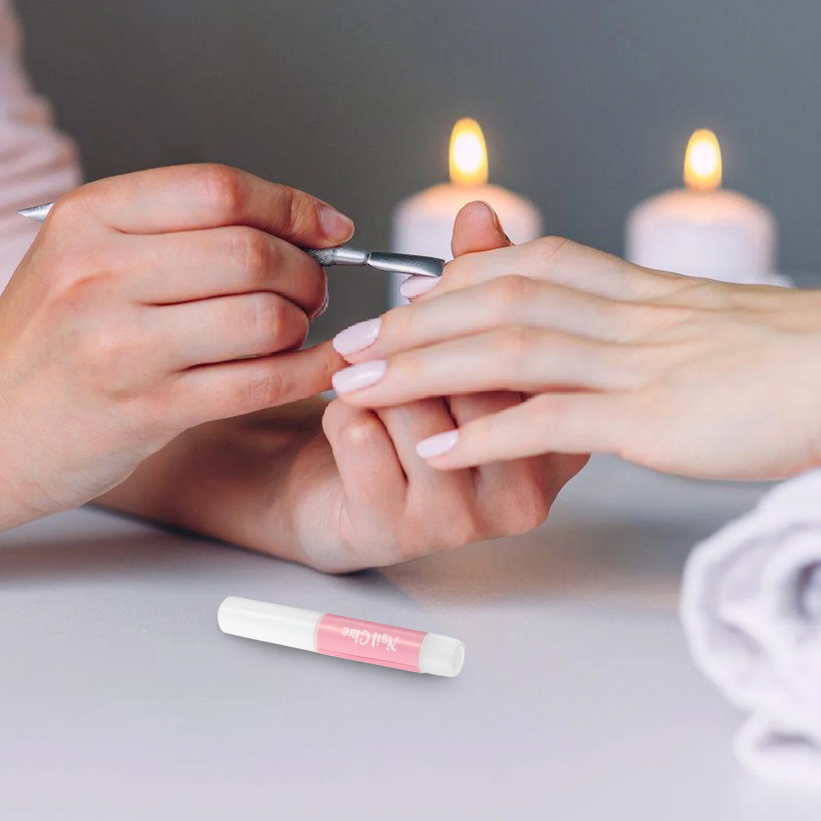 

20Pcs Nail Glue Pack Strong Clear Adhesive for DIY Press on Nails Rhinestones Nail Tips Manicure Supply Manicure Supply