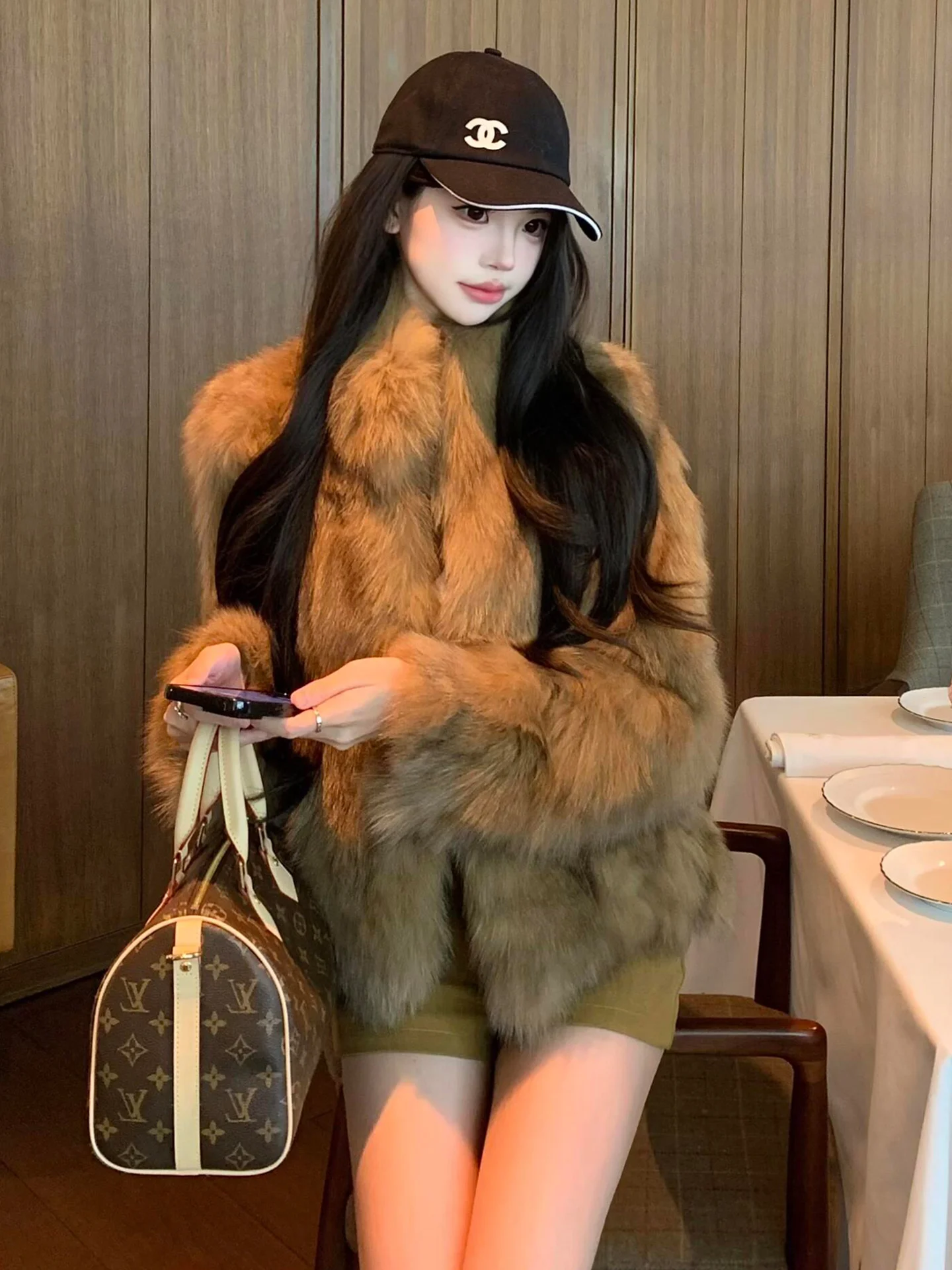 

Женская повседневная зимняя теплая шуба из натурального меха и кожи, класса люкс, эксклюзивная модель