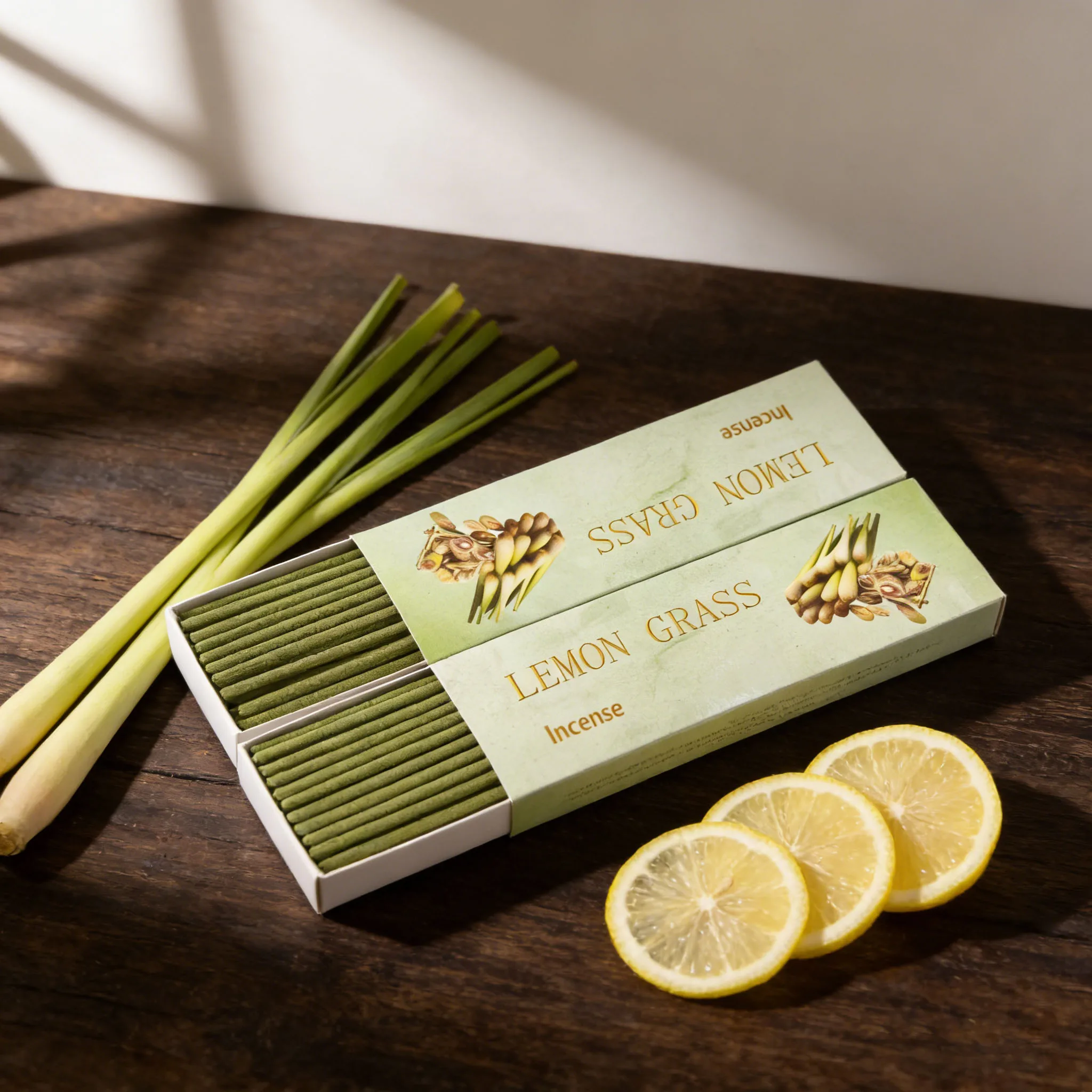 Lemongrass Incense Sticks, 0.3cm Thick, Coreless, Naturally Extracted Lemongrass Essential Oil, Suitable for Purifying the Mind, Eliminating Negative Energy, and Can Be Used for Bedroom, Kitchen, Living Room, Home Decoration, Yoga, Tea House, Indoor and Outdoor, Outdoor Parties, and Long-Lasting Fragrance
