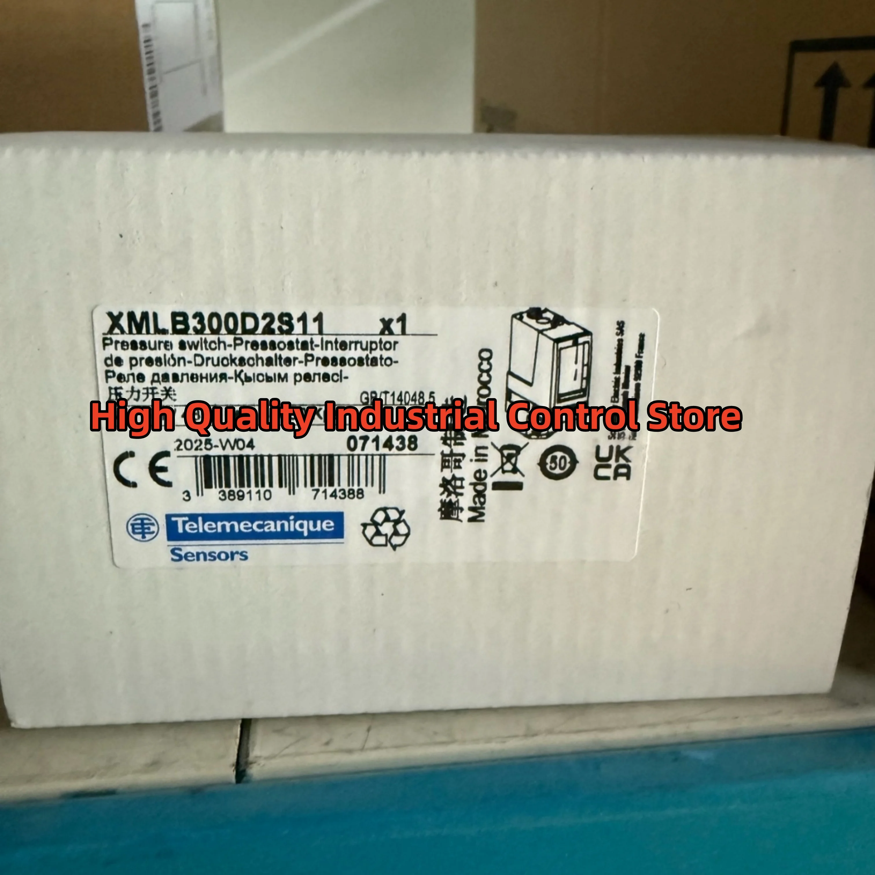 

Реле давления XMLB300D2S11 22-300bar марки XMLB500D2S11 новый