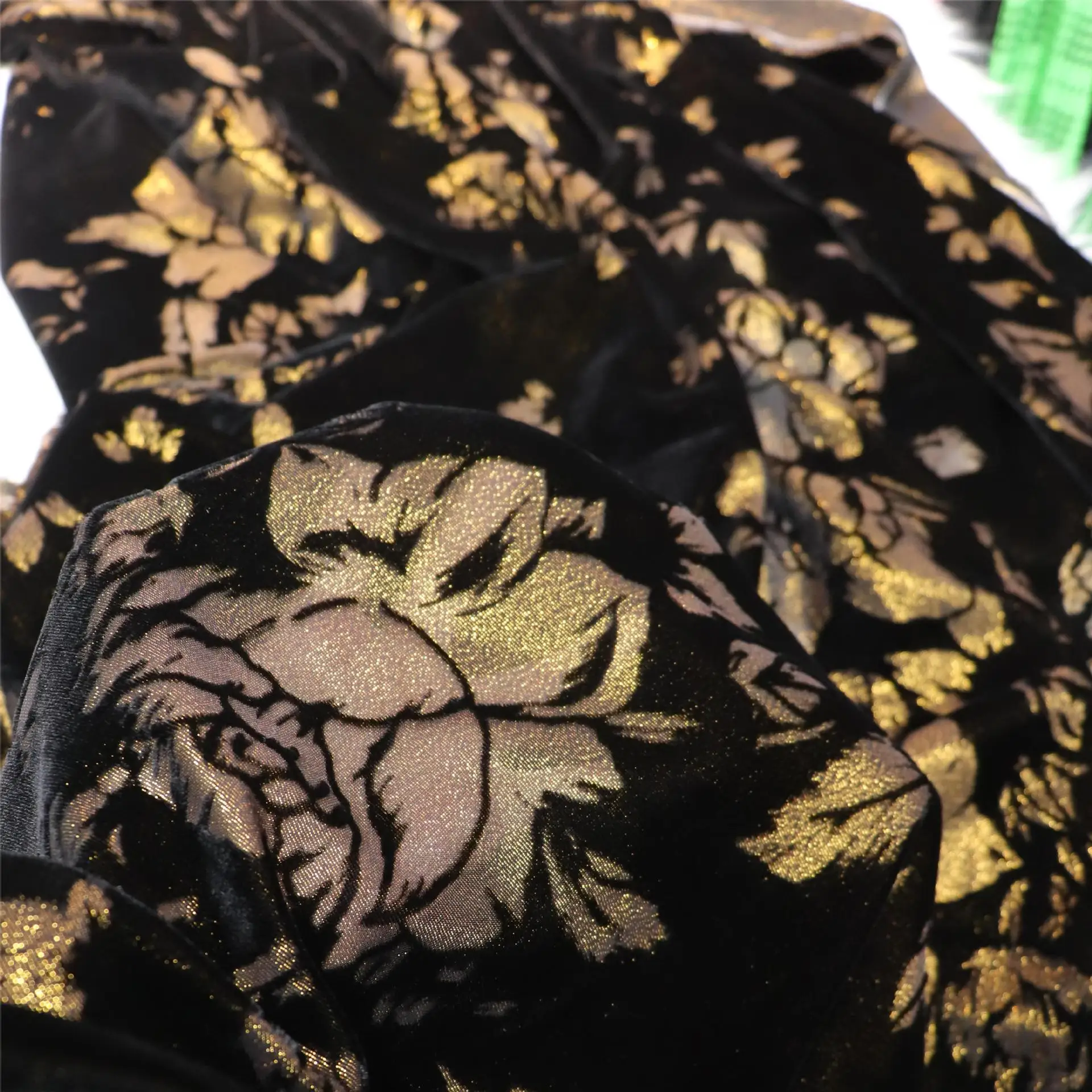 

Silk Woven Burnt out Velvet Fabric Cheongsam Dress Cloth Skirt Bed Cover