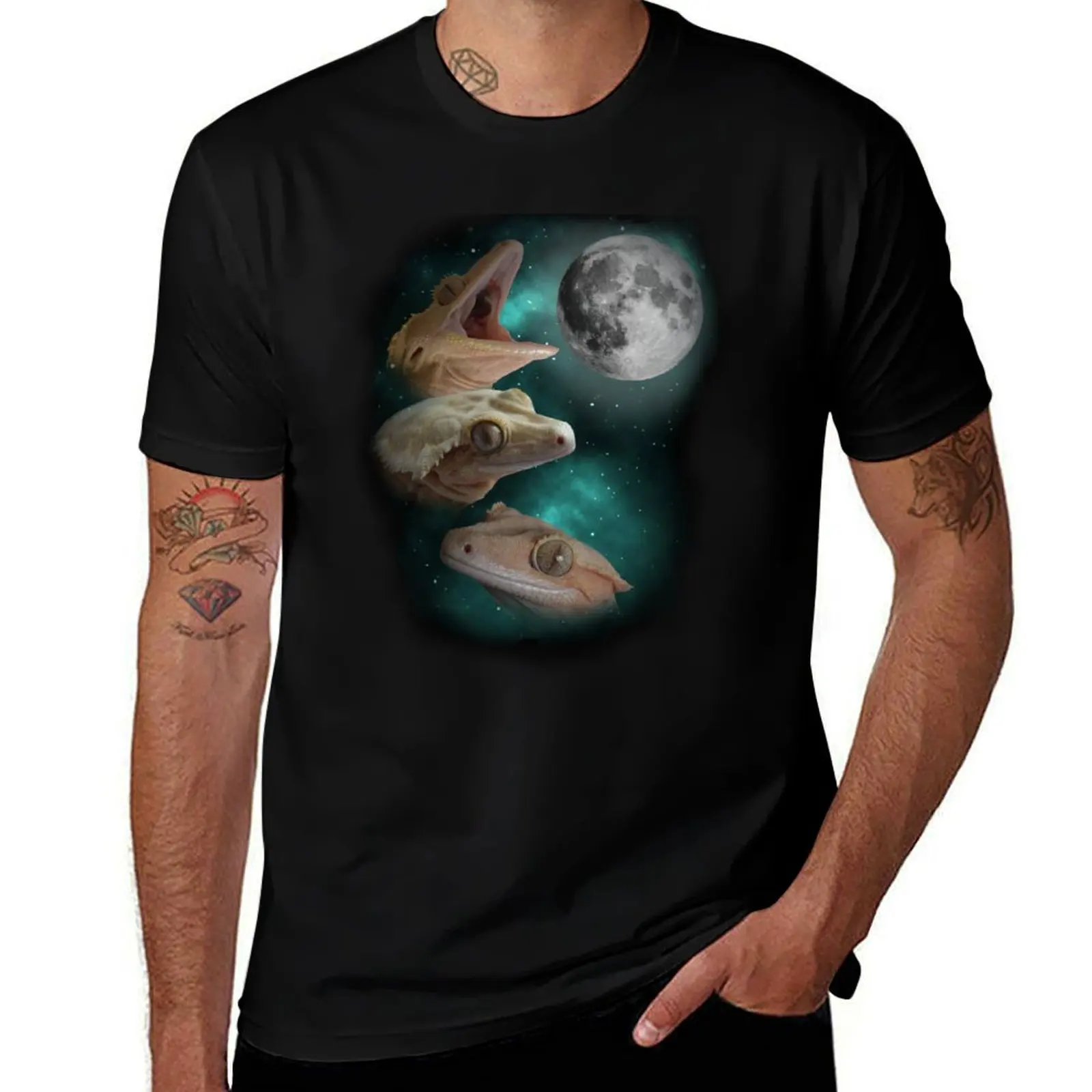 

Three Gecko Moon T-Shirt blanks anime clothes oversized t shirt men