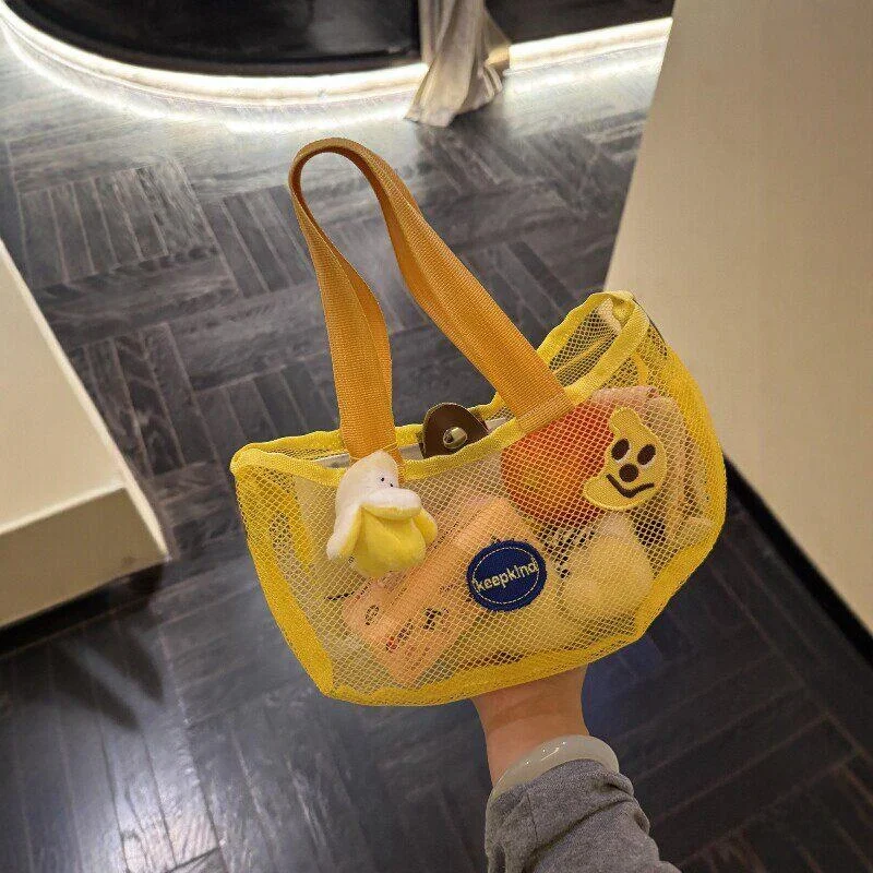 Lightweight Summer Banana Mesh Bag Single Shoulder Beach Bag Women's Work Miscellaneous Cute Small Carry Bag New 2026