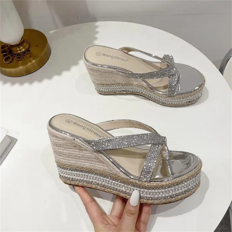 11cm Luxury Women Slippers Rhinestone Platform Wedges Heel Rivet Peep Toe SummerFashion Slides Casual Ladies sandal 34 39