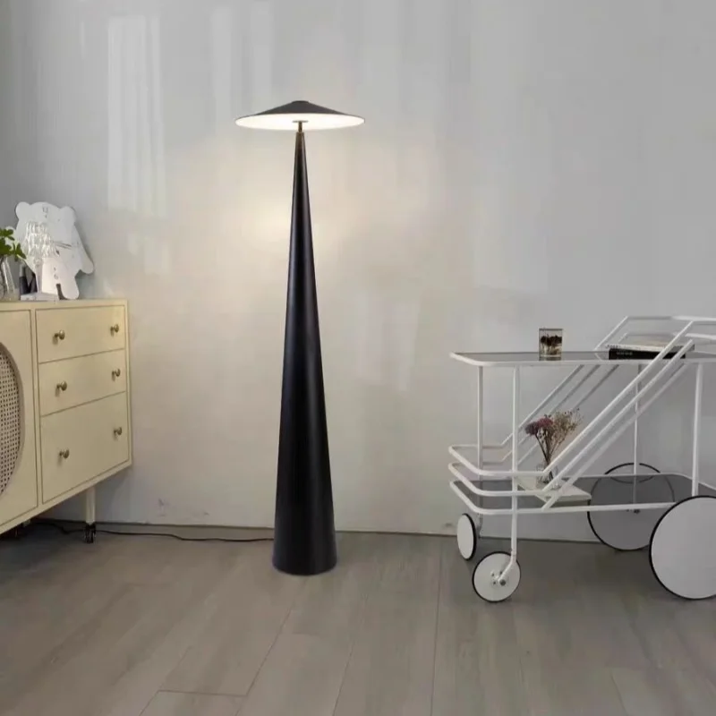 

Modern Designer Model Room Minimalist Living Room Floor Lamp Hotel Club Coffee Shop Bedroom Bedside Table Study Mushroom Lamp