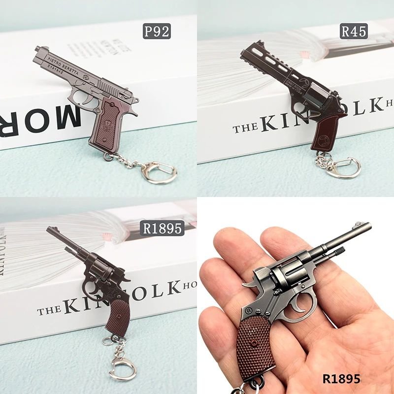 Game Revolver Model Gun P92 R45 R1895 Metal Keychains Anime Weapon Backpack Keychain Halloween Party Decor Collection Gifts