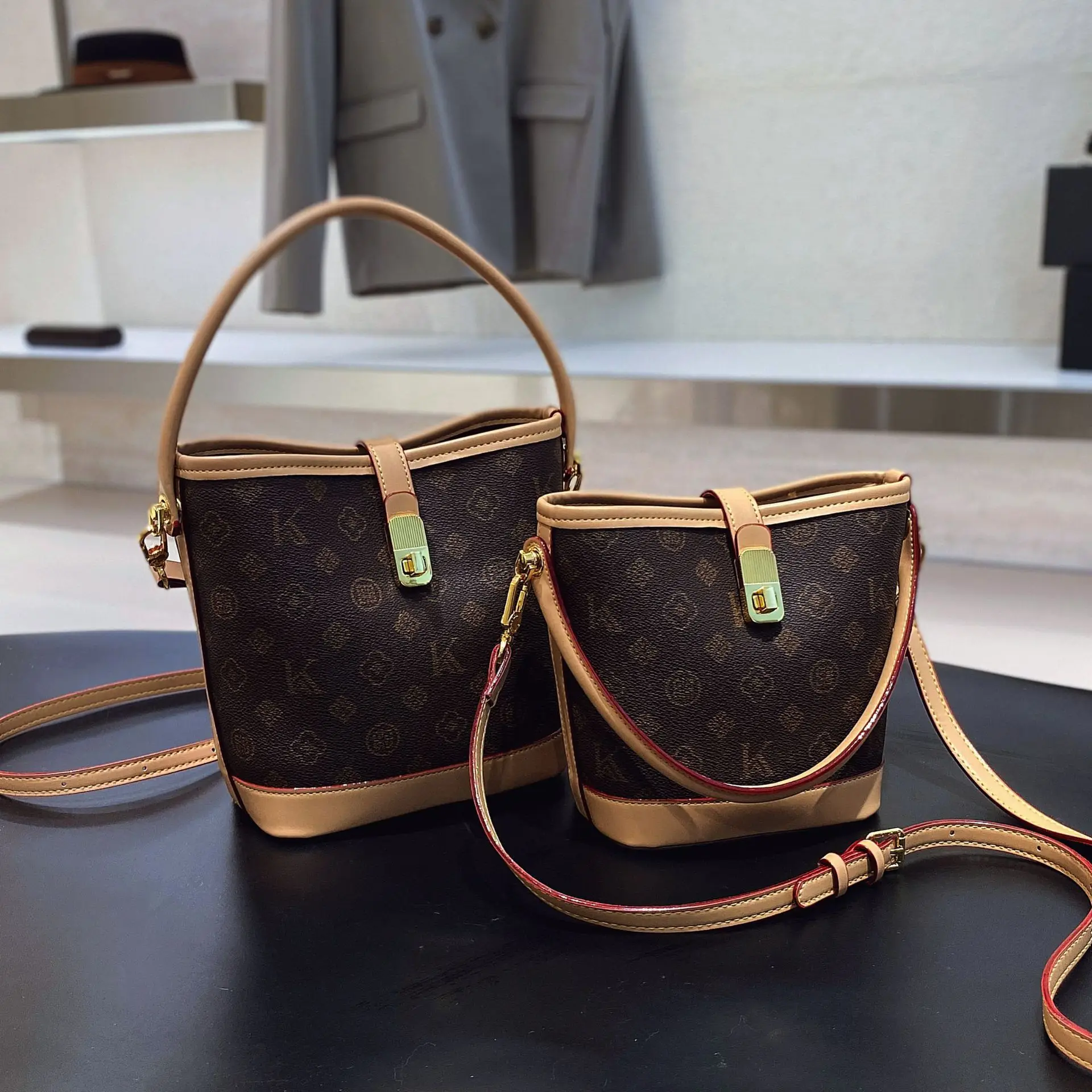 

​ ​ 2023 трендовая женская сумка-ведро с цветочным принтом премиум-класса с акцентом из ротанга, трансформируемая сумка для пляжа в офис, устойчивая эффектная сумка ​ ​