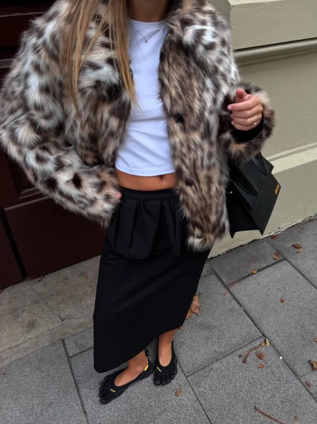 ZHAOLIN Leopard Print Faux Fur Jacket Women's Fashionable Vintage Personality Short Coat Winter Outerwear Eco-friendly