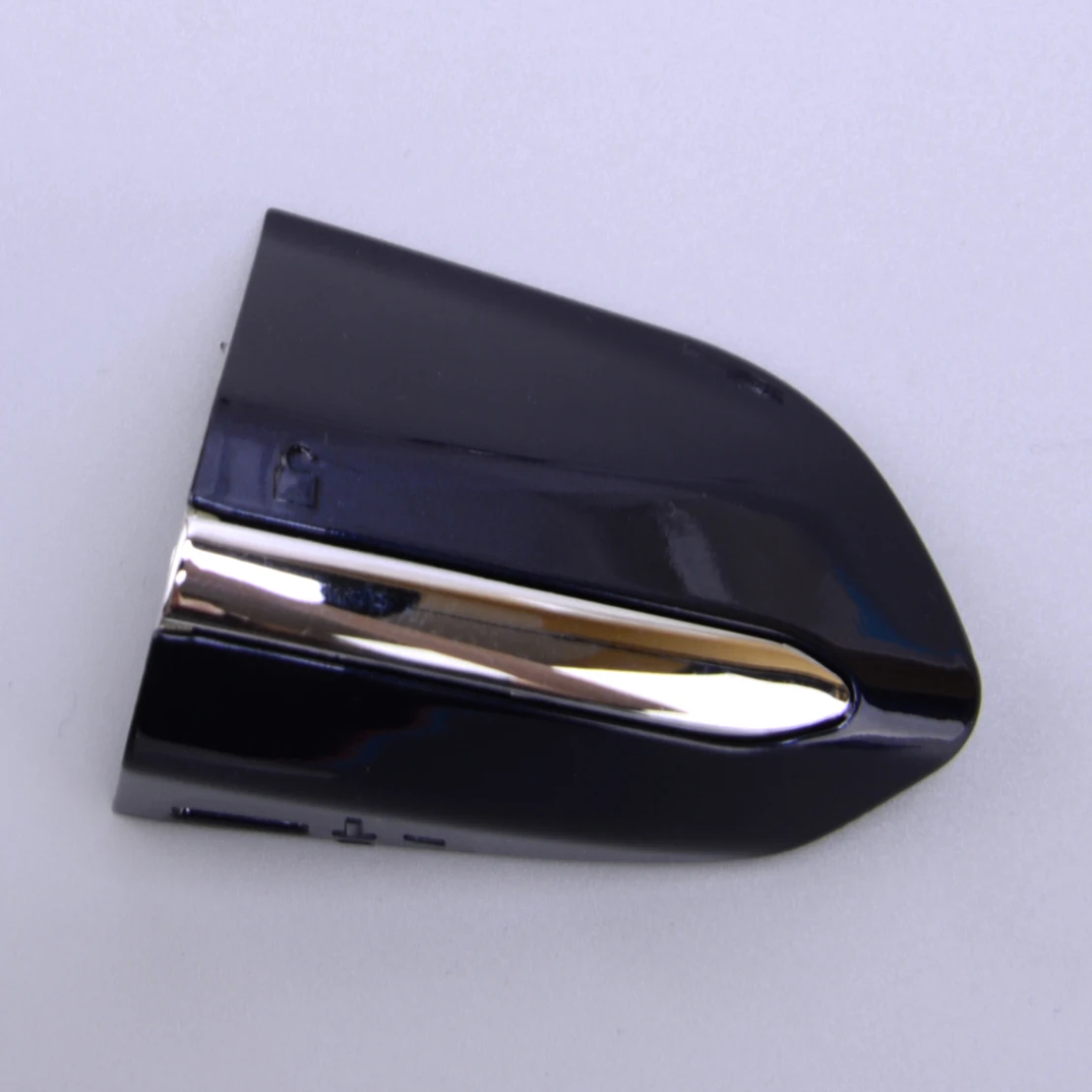 

Front Left Door Handle Key Cover Cap Bezel DS73 F218A15-BE54WF Fit for Ford Fusion Edge 2013-2019 2020 Blue With Silver Stripe