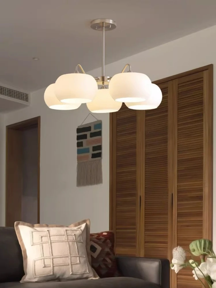 

Подвесной светильник для французской гостиной, средневековый светильник для столовой, спальни в Баухаусе, светильник в скандинавском стиле Magic Bean