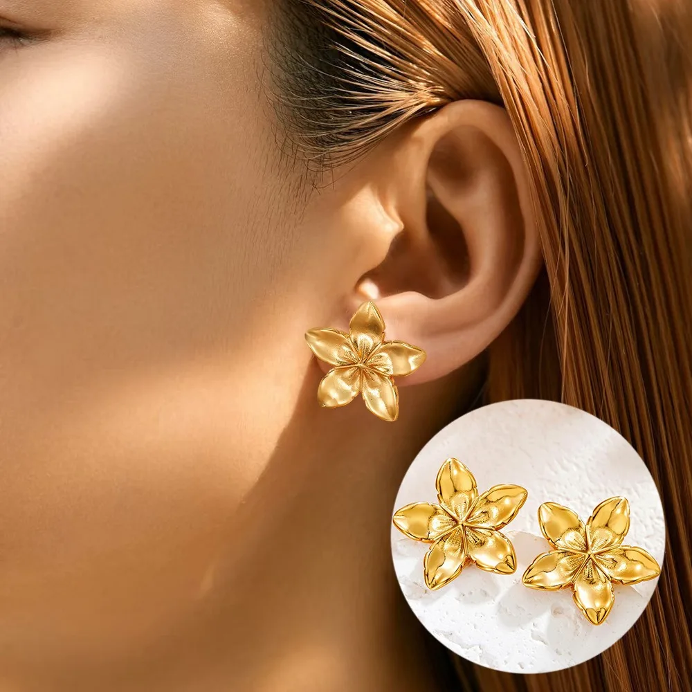 

Charm Classic Gold Color Stainless Steel Five-leaf Flower Stud Earrings for Women Temperament Bride Party Jewelry Colorfast Gift