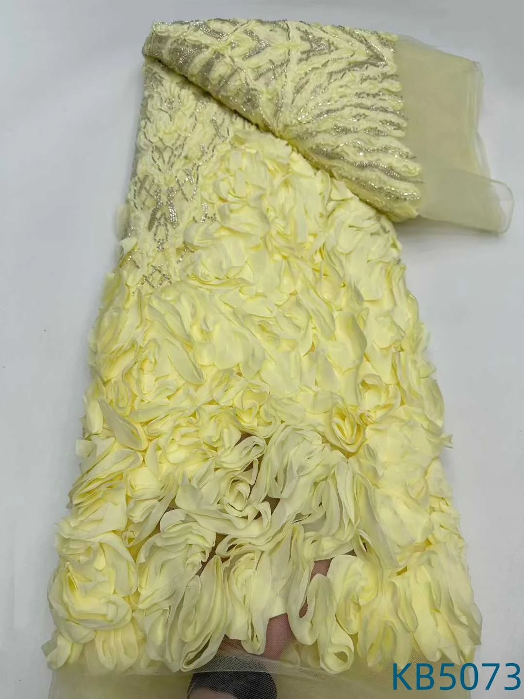 

Oliver Green Beaded Lace Fabric African Fabric Lace High Quality 2025 Sequence Embroidery Fabric Sequins Lace For Sewing KB5097