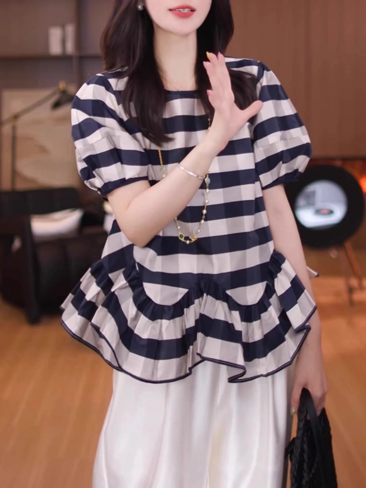 

Sli Small irt European High-End Brand Beautiful Plaid Splicing ort Sve Doll Top Women's Summer Faion Colion C...