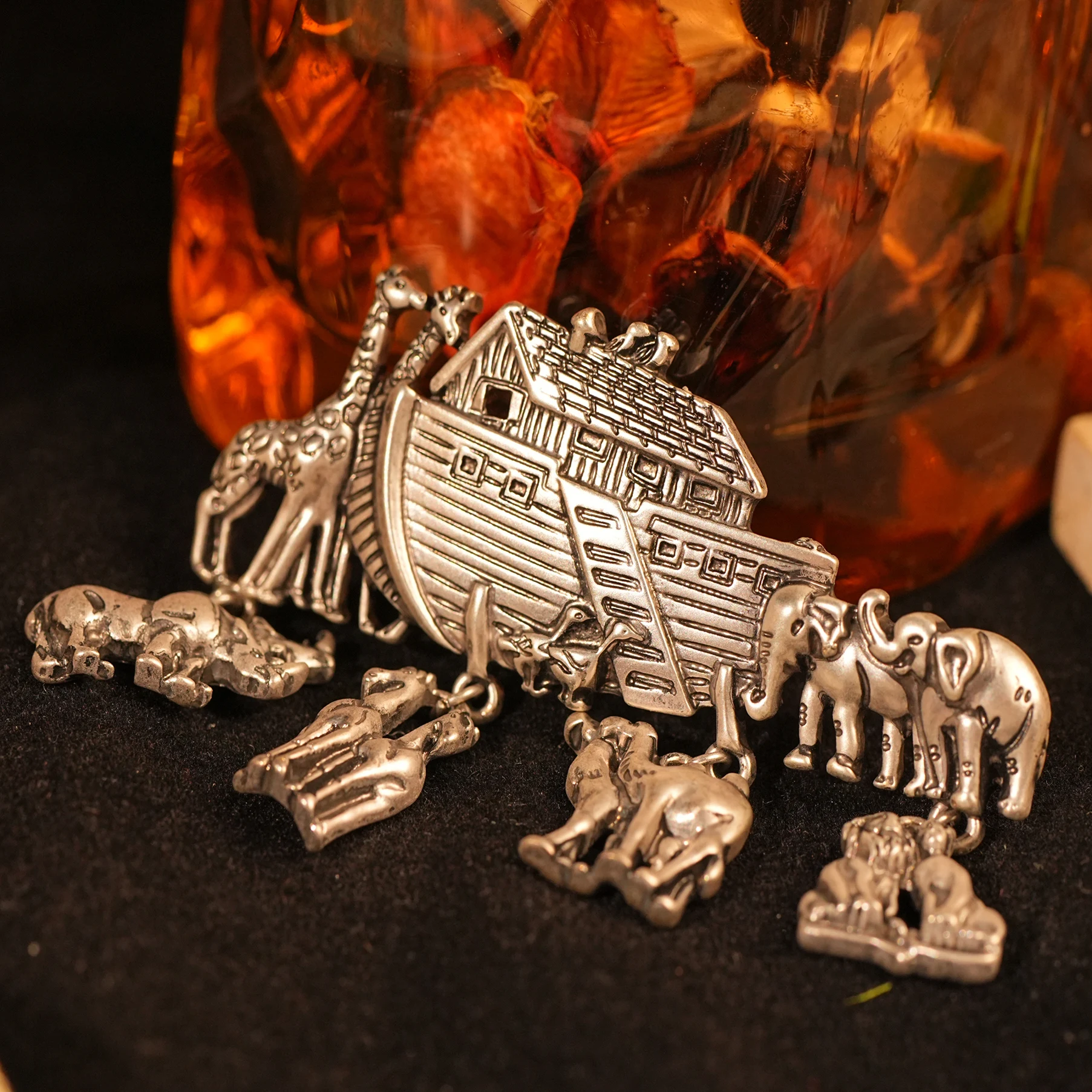 เข็มกลัดรูปช้างสัญลักษณ์แห่งคว - Vintage Collectible Pins บทวิจารณ์และราคา