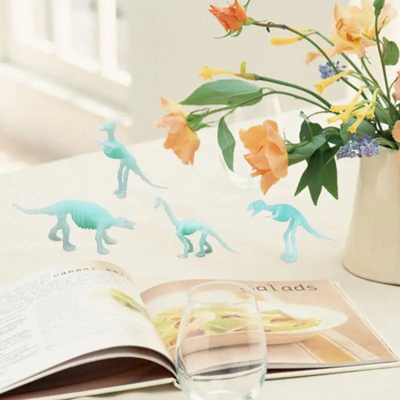 Mini dinozaury 12 szt. Figurki świecące w ciemności dinozaurów Mini PVC edukacyjny unikatowy dinozaury zabawki posąg imitacja zwierzęcia