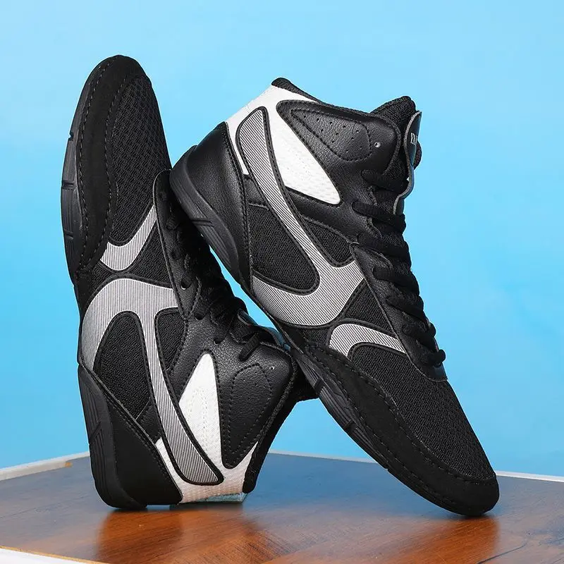 Tênis de luta livre de alta qualidade para homens rendas até sapatos esportivos de boxe antiderrapante fundo plano homem sapato de treinamento de peso