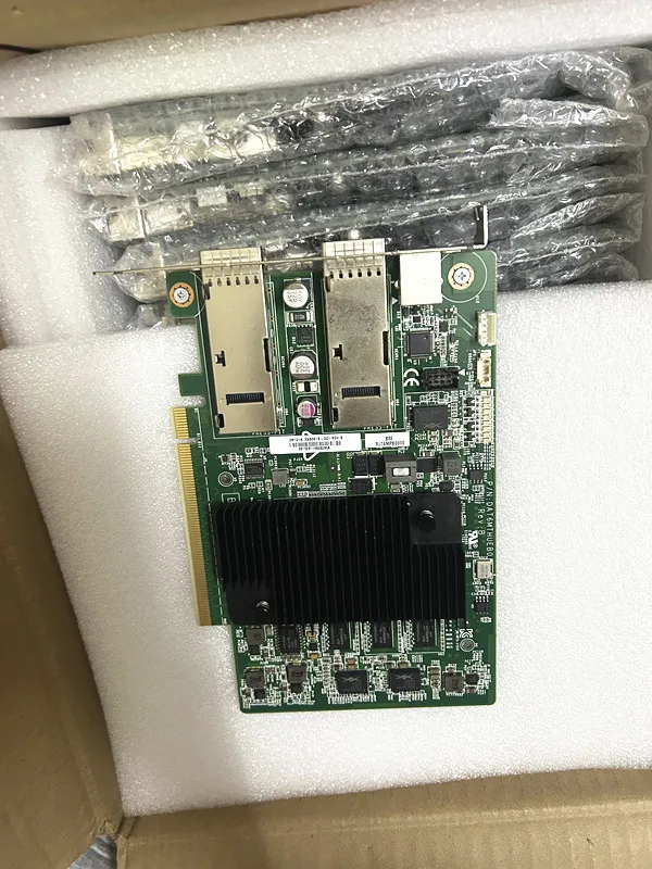 

Dual-Port 40GbE PCIe x16 Adapter Card - Azure X930613-001 861309-001 0DX1C5