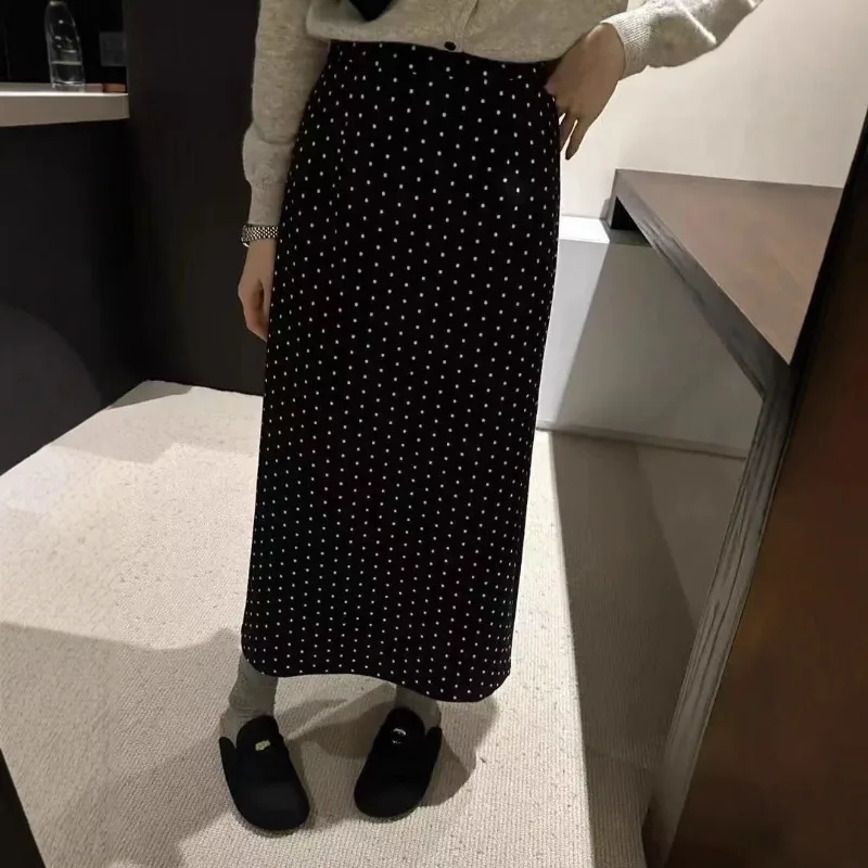 Gonna a pois neri a onde Donna Autunno e inverno Nuova moda Allentata dimagrante a forma di pera Gonne maglione lavorato a maglia di media lunghezza