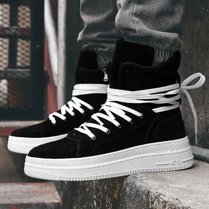 مصمم عالية أعلى الرجال حذاء من الجلد الفاخرة رجل دراجة نارية الأحذية النمط البريطاني حذاء كاجوال العلامة التجارية الدانتيل متابعة حذاء رجالي بوتاس Hombre #1