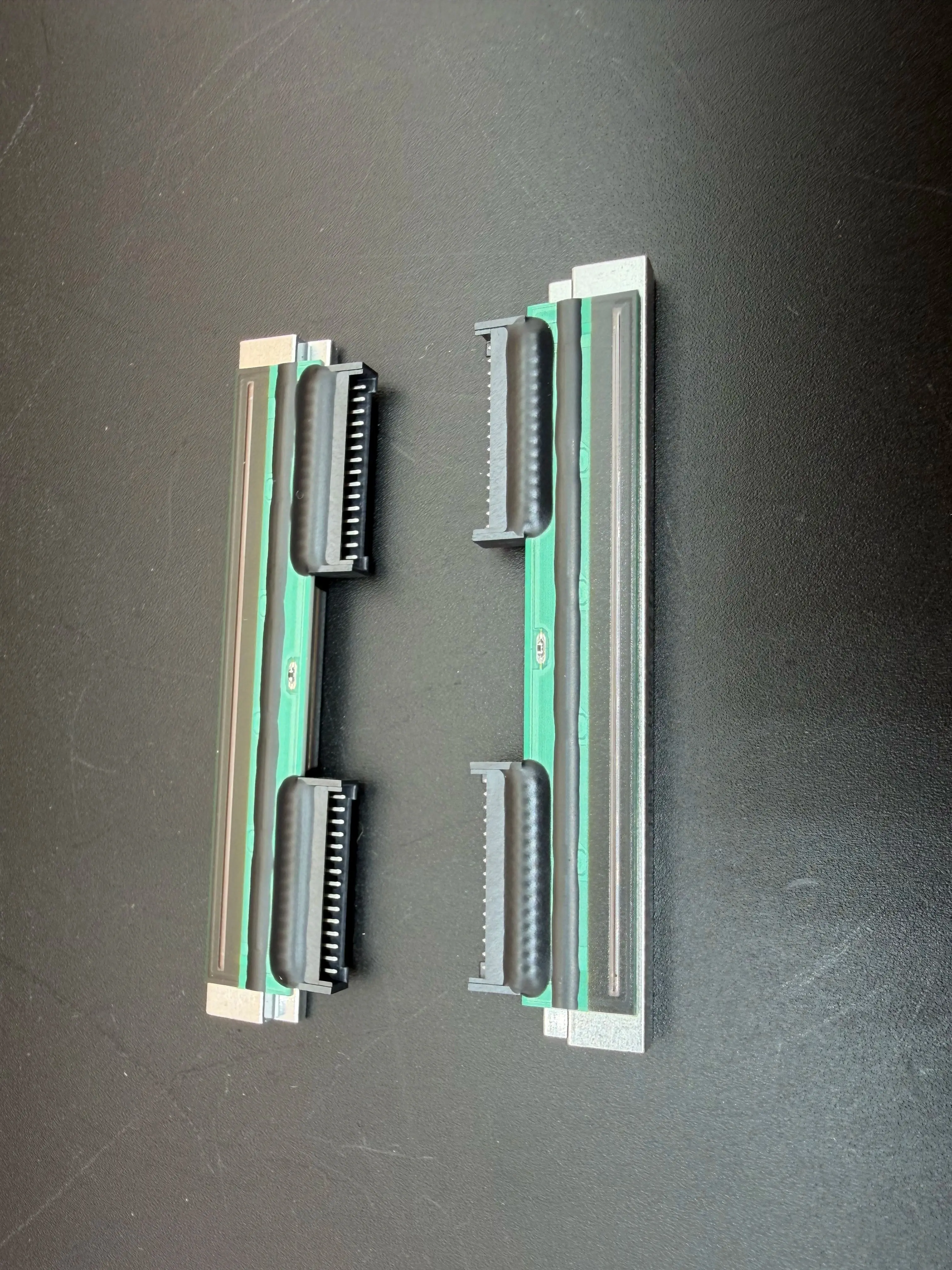 

203DPI Print Head Original Barcode Label ZD410 300dpi Printhead P1079903-011 New Original ZD410 200DPI