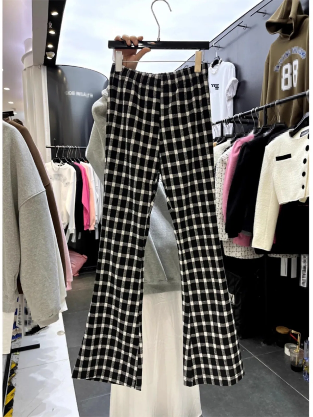 

Женские расклешенные брюки с высокой талией, черно-белые, повседневные, струящиеся, весна 2026, новые длинные брюки в корейском стиле для офиса и города