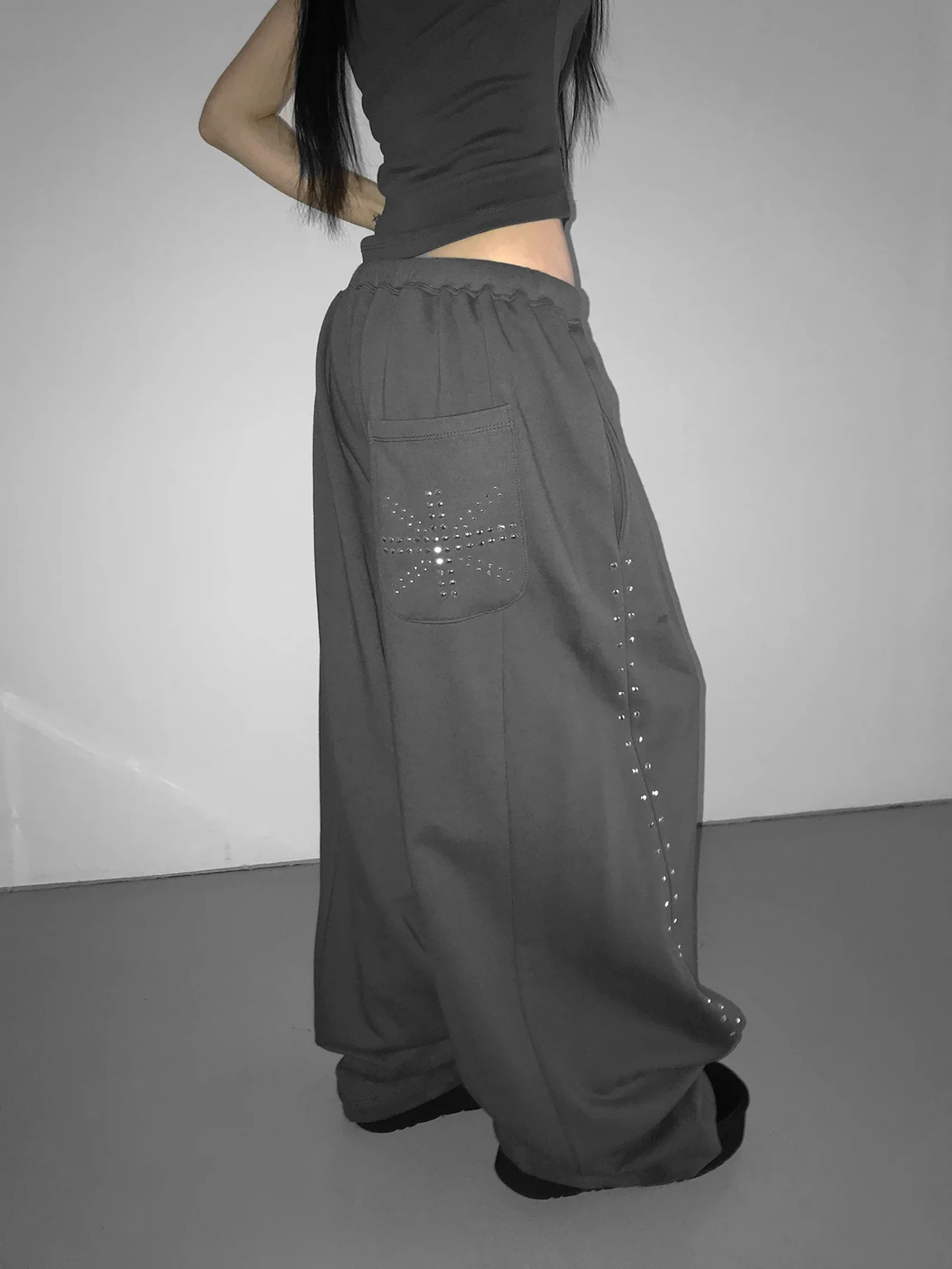Herbst- und Winterhose mit Reisform-Diamant-Heißprägung, locker geschnitten, personalisierbar, gerades Bein, vielseitig einsetzbar für Sport und Freizeit – Detail 5