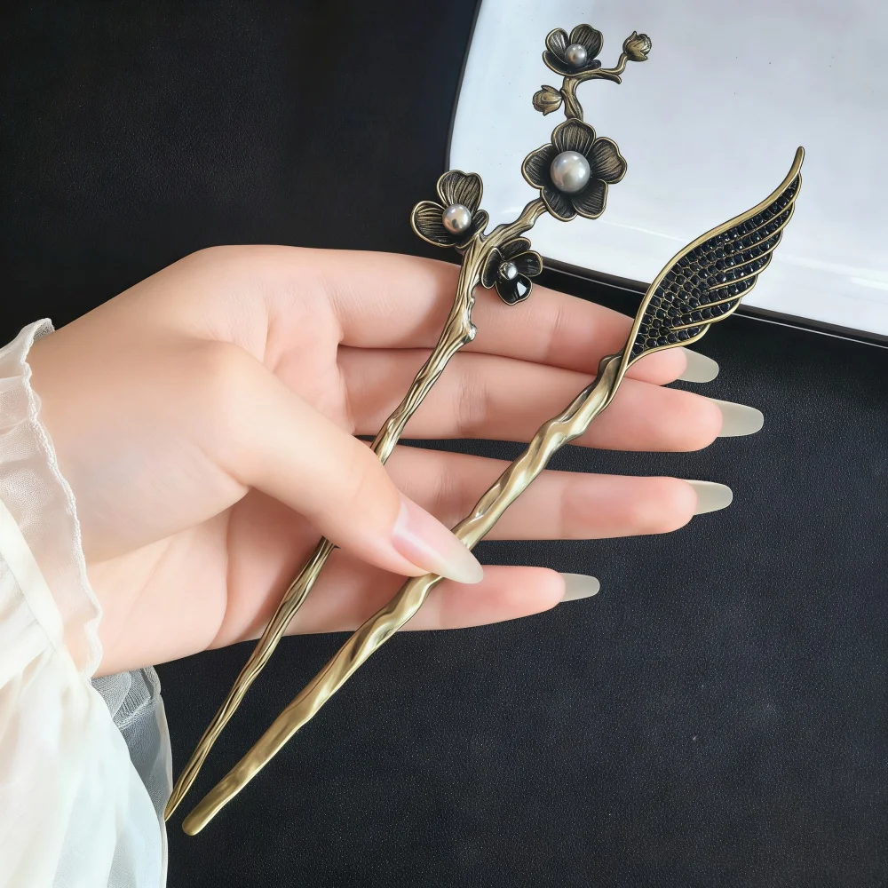 Alloy Simple Hair Sticks for Women Girls Metal Hairpin Vintage Floral Hair Forks Hair Accessories Gift view 3