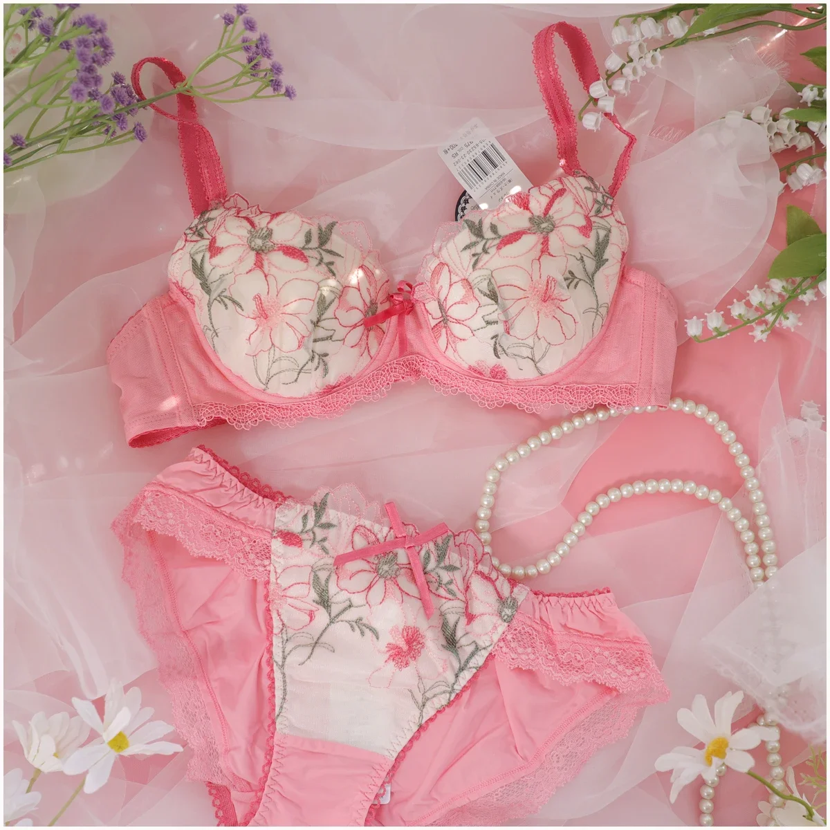 chicken-heart-comfortable-shallow-cups-lingerie-large-steel-ring-bras-upholstery-gathered-girls-bra-set-women's-underwear