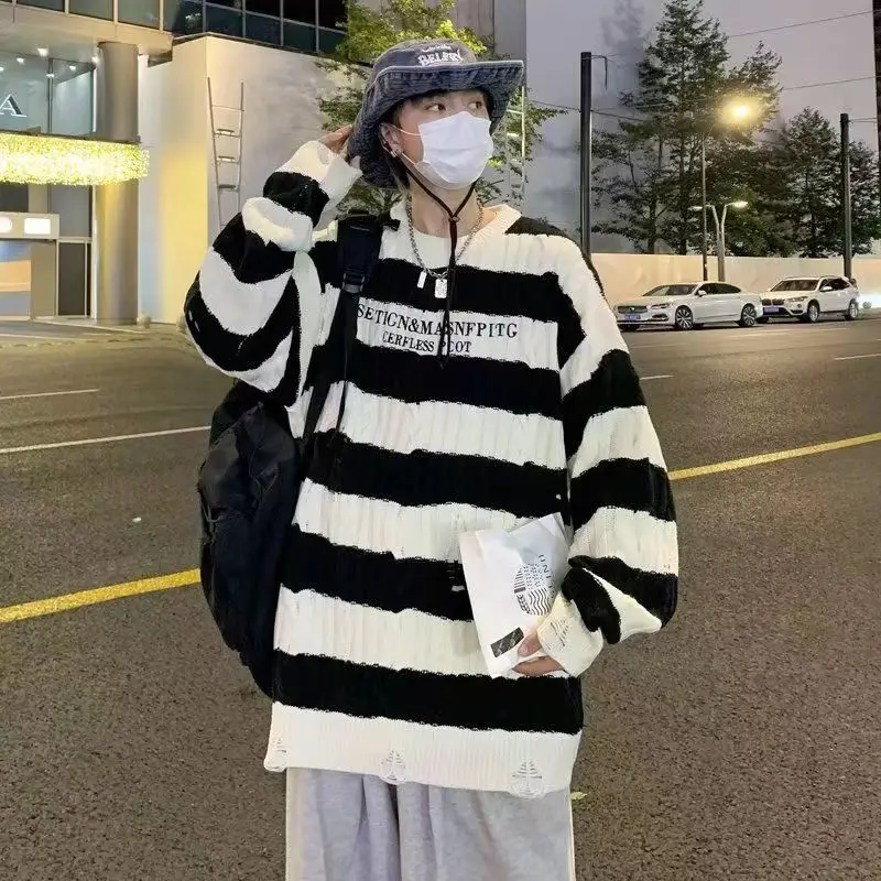 

Loose Men's Knitted Sweater round Ne Winter Faion Large Size 300 Pou Korean Sle Lazy Sle Diamond Pattern Long Sve