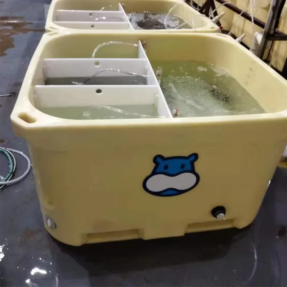 Silicone mold Precision plastic forming Spray screen printing Rapid demoulding