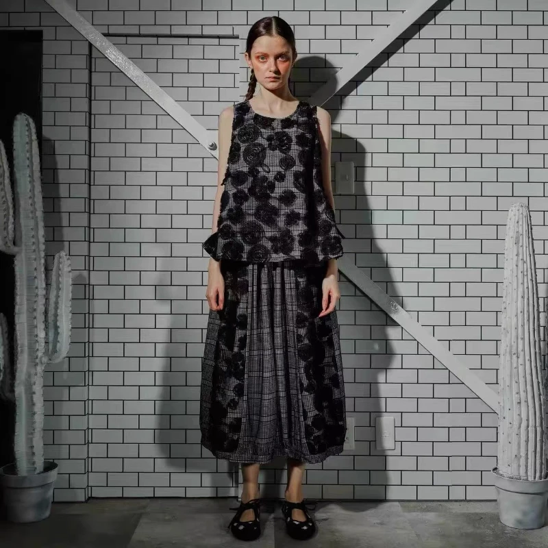 

Japanese Sweet Fashion 3D Flower Fashion Sleeveless Top Long Skirt 2-Piece Set New 2025 Women Loose Slim Elegant Vest Skirt Set