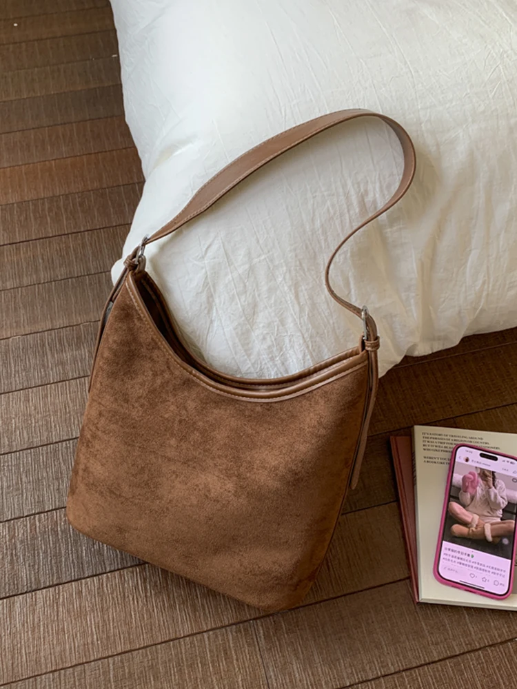 

Autumn New Retro Suede Bucket Bags Women's Versatile Commuter Single Shoulder Underarm Bag