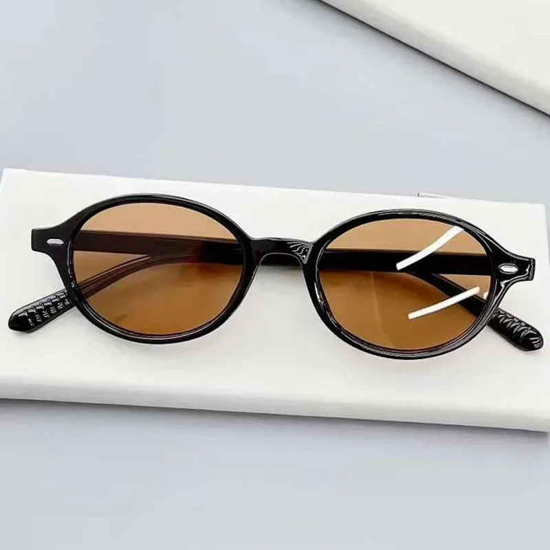 

Retro Fashion Oval Frame Sunglasses Leopard Print Sunglasses Female High-class Sense of Street Shooting UV Protection Sunglasses