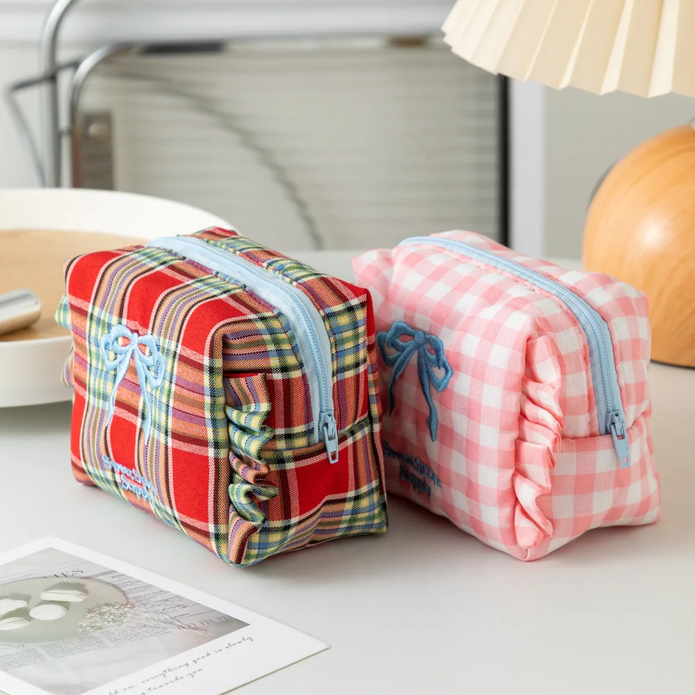 Cute Small Girl's Sweet Style Ruffled Makeup Trousse Maquillage Bag Organizer Pouch Kawaii Cosmetic Bag Plaid Bow Makeup Bag