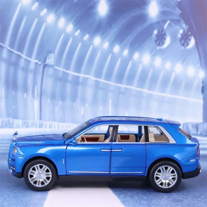 Rolls-royce Cullinan SUV de alta simulación, modelo de aleación de Metal fundido a presión, luz de sonido de coche, Colección Pull Back, juguetes para niños, regalos A253, 1:24