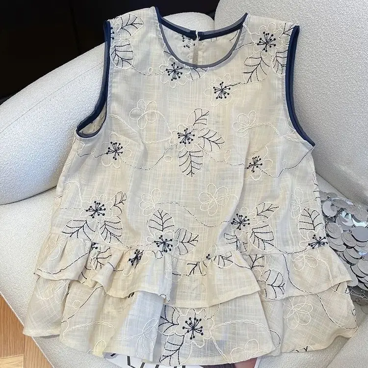 

Retro Embroidered Sleeveless Shirt For Women's Summer 2025 Loose Design Ruffle Edge Tank Top