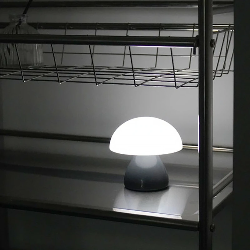 ABKP-Luce notturna Luce a fungo Lampada da paletta Lampada da comodino per camera da letto Lampada da tavolo Luce bianca calda Luce d'atmosfera