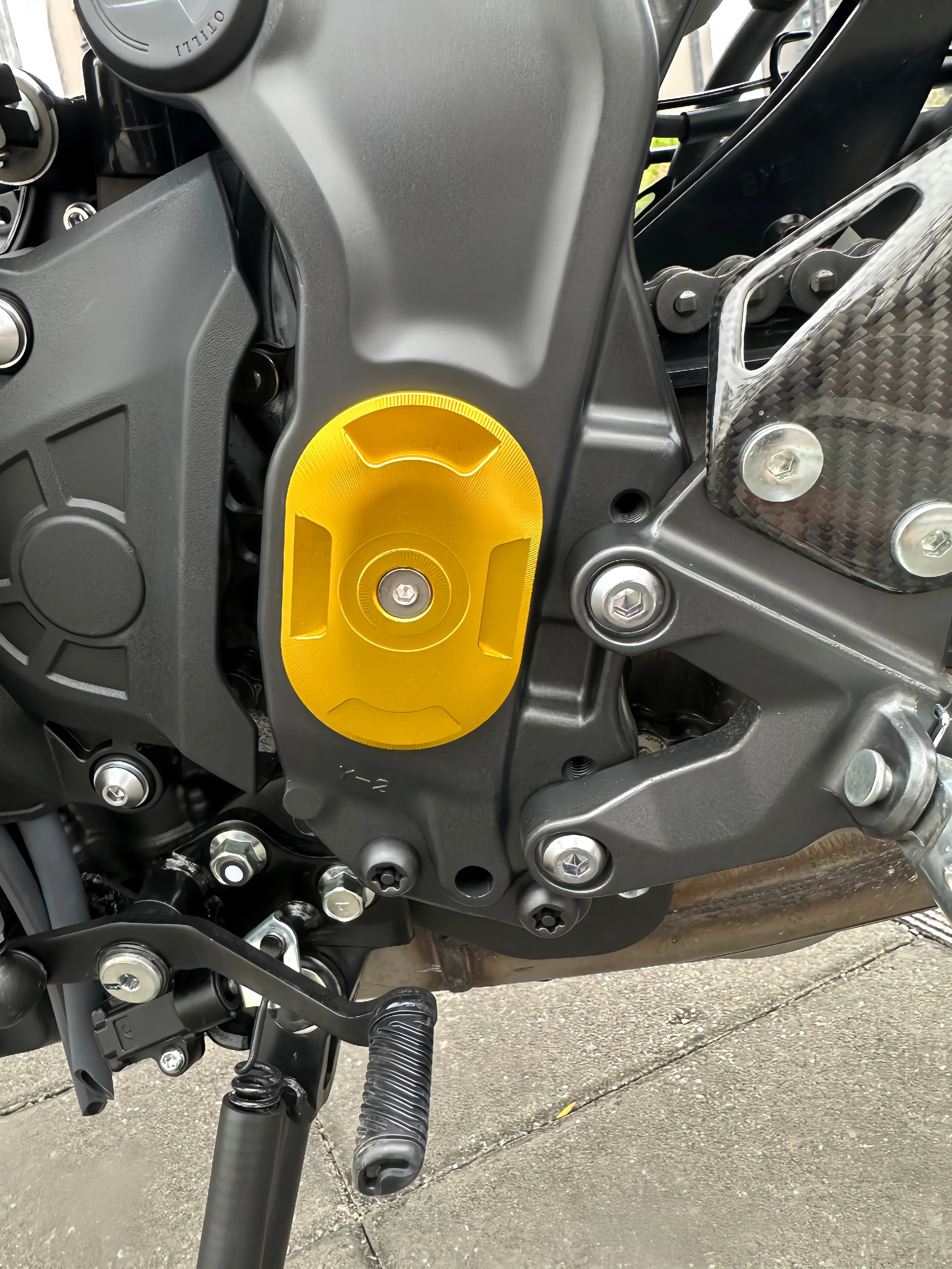 NEW Motorcycle Frame Hole Cover Caps CNC FOR YAMAHA MT09 MT09 SP MT09 Tracer9 GT Tracer9 GT+  Y-AMT XSR900 GP 2021-2026