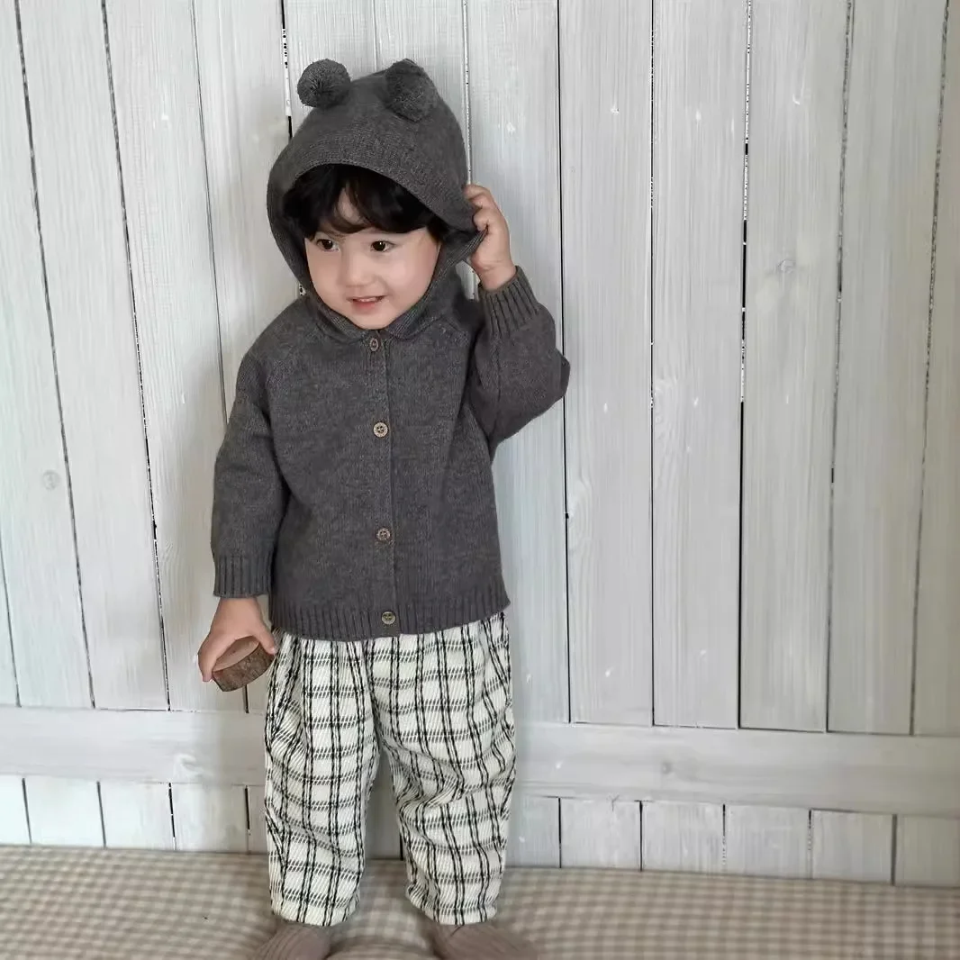 Chaqueta suéter con capucha para niños, ropa de primavera y otoño, conjunto de pantalones informales versión coreana para bebés, 2025