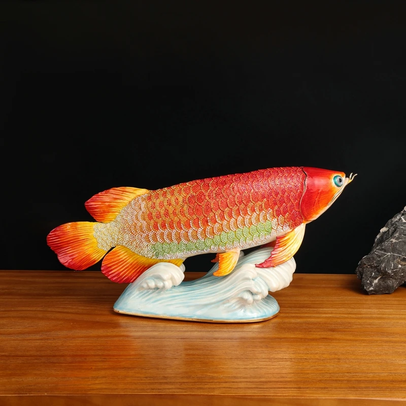 SHINNYGIFTS Arowana Fish Statue Feng Shui Wealth Carp with Hand Painted Good Fortune Lucky Home Office Decoration