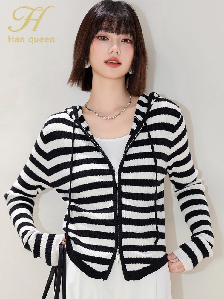 

H Han Queen Fashion Color Blocking Stripes Hood Autumn Winner Cardigan Women Tops Korean Knitwear Loose Vintage Casual Sweater