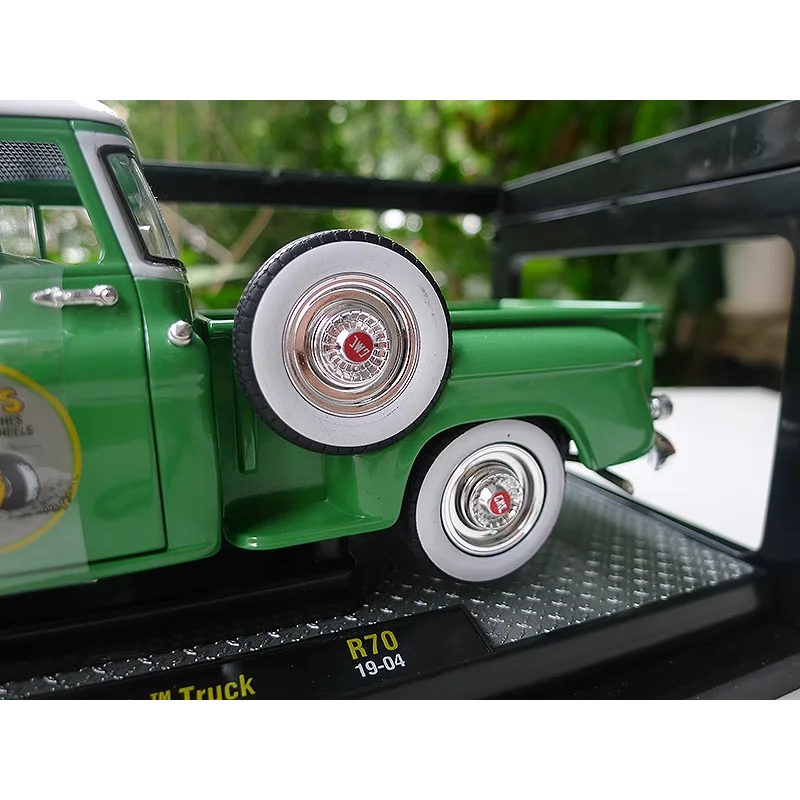 Diecast M2 Schaal 1:24 1958 GMC StepSide Truck R70 General Motors Pickup Legering Automodel Collectible Toy Gift Souvenir Display